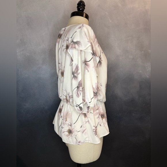 Express Floral Wrap Peplum Blouse - Size Large - Picture 3 of 9